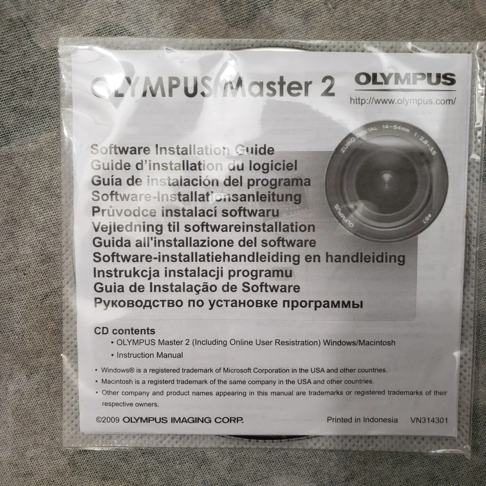 Olympus Stylus 7010 Digital Camera Silver Battery Charger And Box